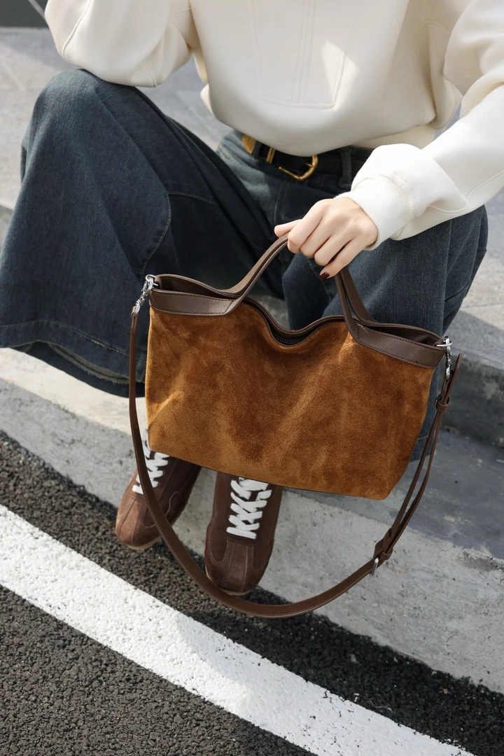 真皮简约软皮女包牛皮单肩手提腋下女士复古包包通勤托特包斜挎包