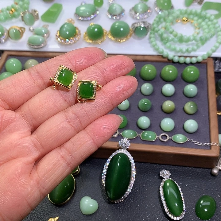 银S925镶嵌和田玉耳饰