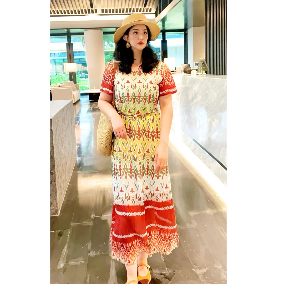 2025艾特莱斯定位花连衣裙   夏季  复古 印花  休闲 设计师2834