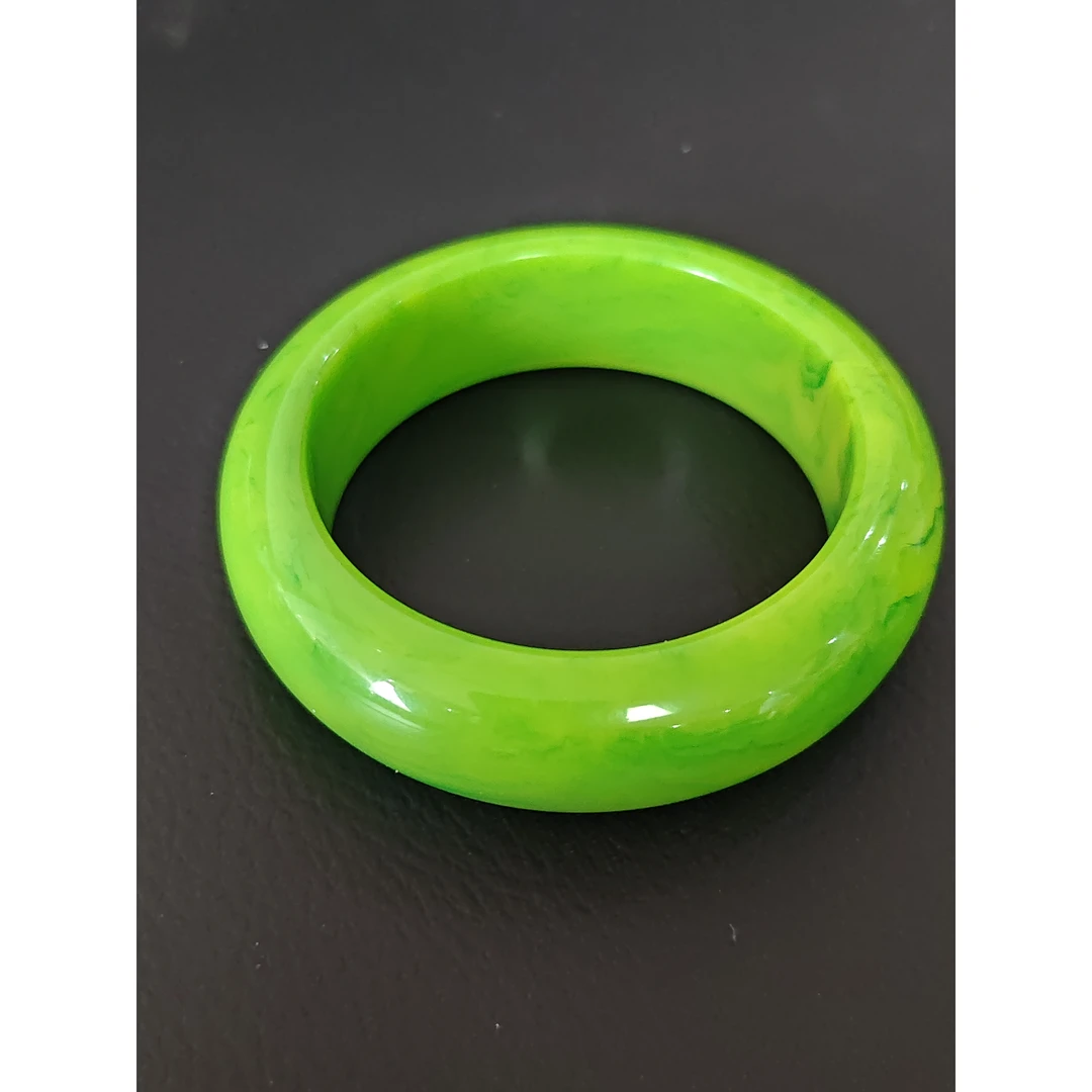 1636号精品绿色轮胎手镯