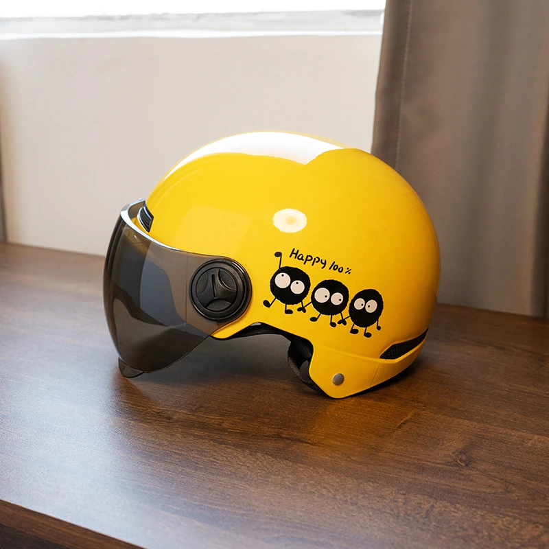 电动摩托车头盔3C认证潮流可爱男女款夏季轻便骑行电动车头盔女款