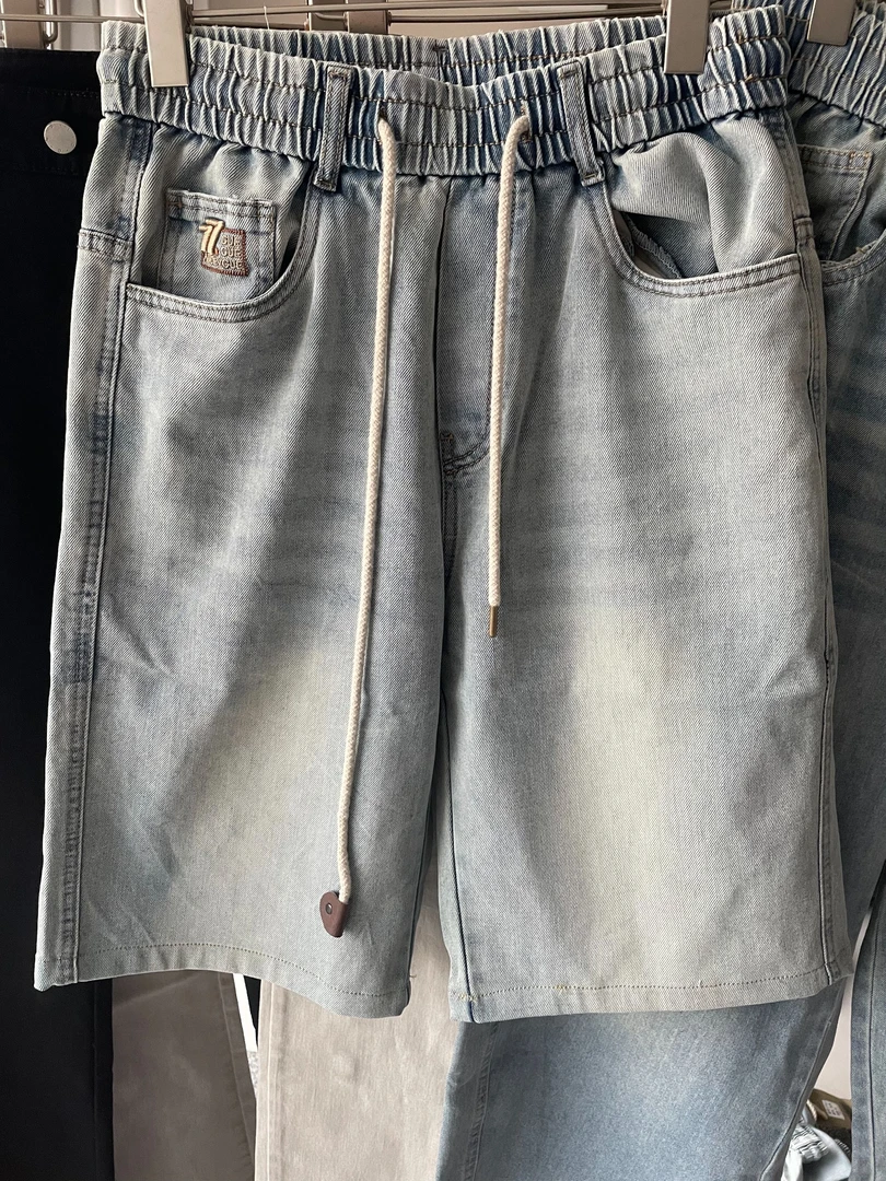 工厂尾货 个别瑕疵男士牛仔短裤  夏新款  宽松 直筒 修身 版型