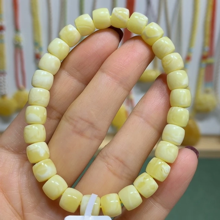 蜜蜡手链未镶嵌7.8mm尺寸