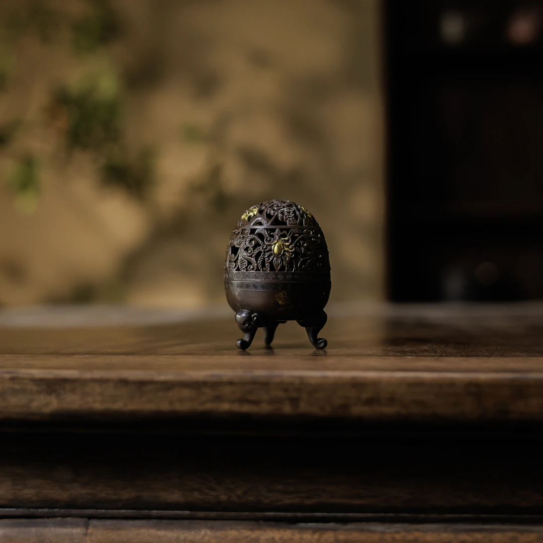 【小田甄陶】镂空蛋壳香炉（Q8619）