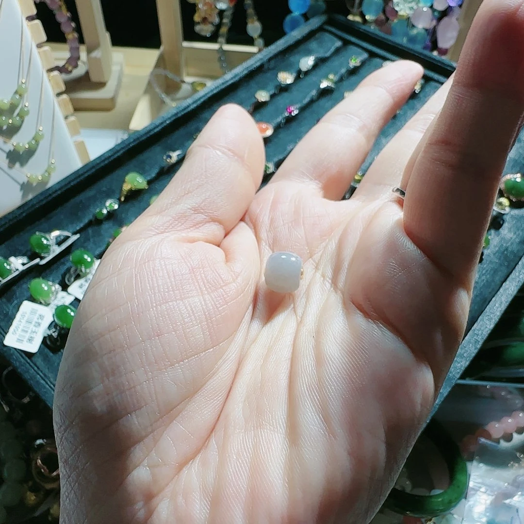 和田玉颈饰18K金镶嵌