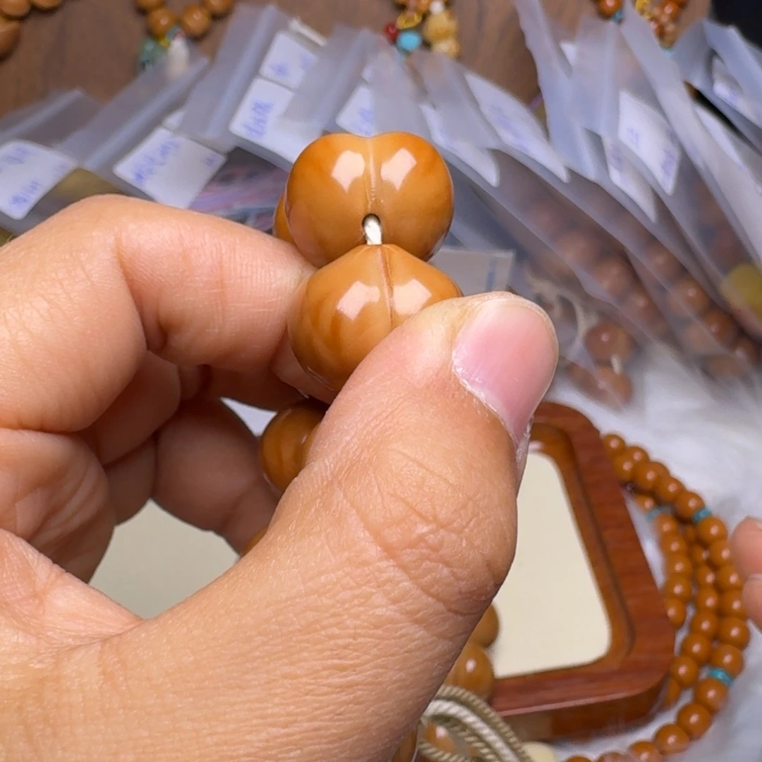 猴头核桃吊坠顶级屁桃18