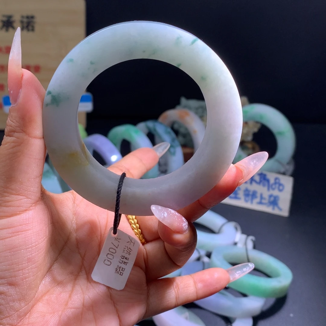 定制翡翠未镶嵌正