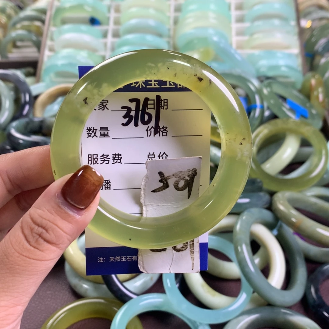 未镶嵌蛇纹石玉手镯3761