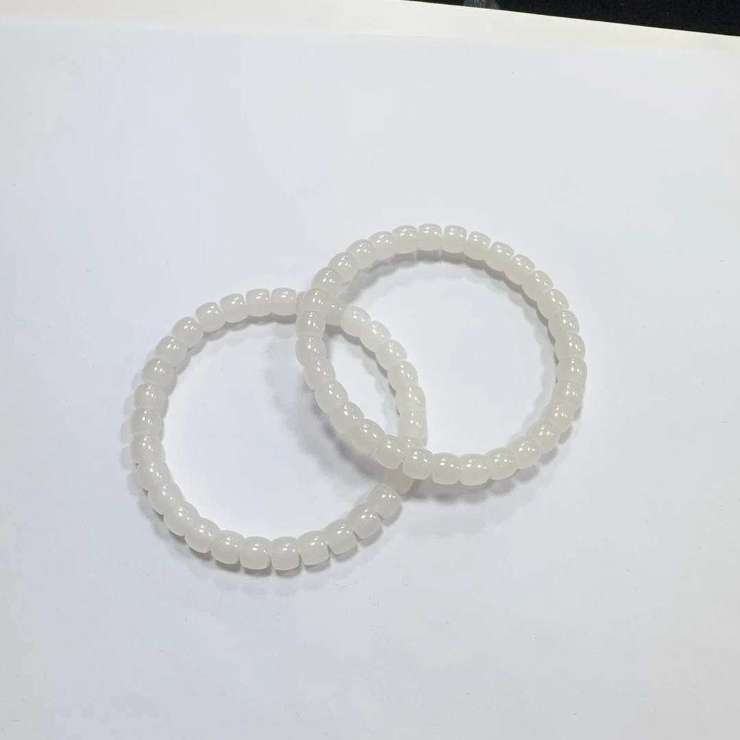 天然和田玉白玉直切手串约6x7mm左右多样性发其一jrj