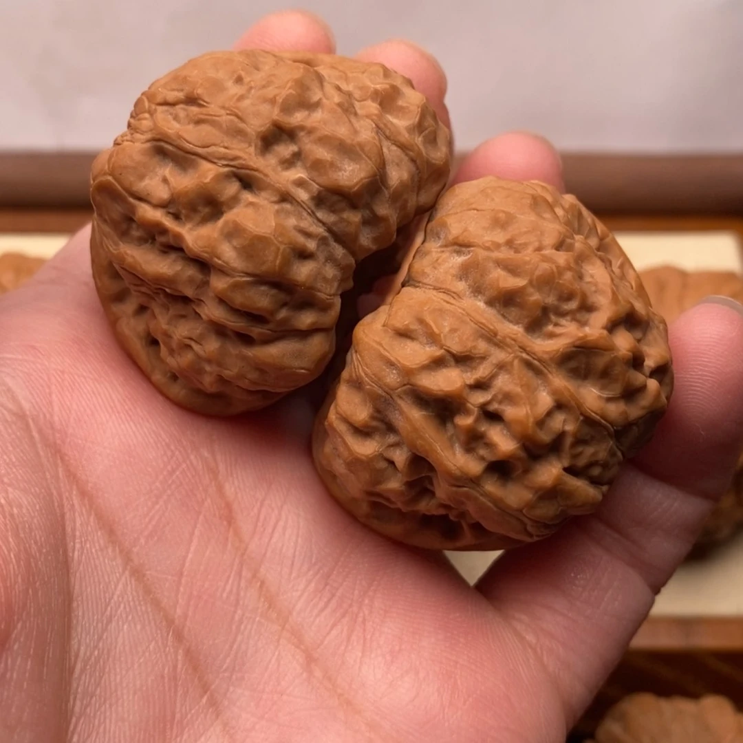 【闪购商品】把件文玩核桃兰**作边40左右