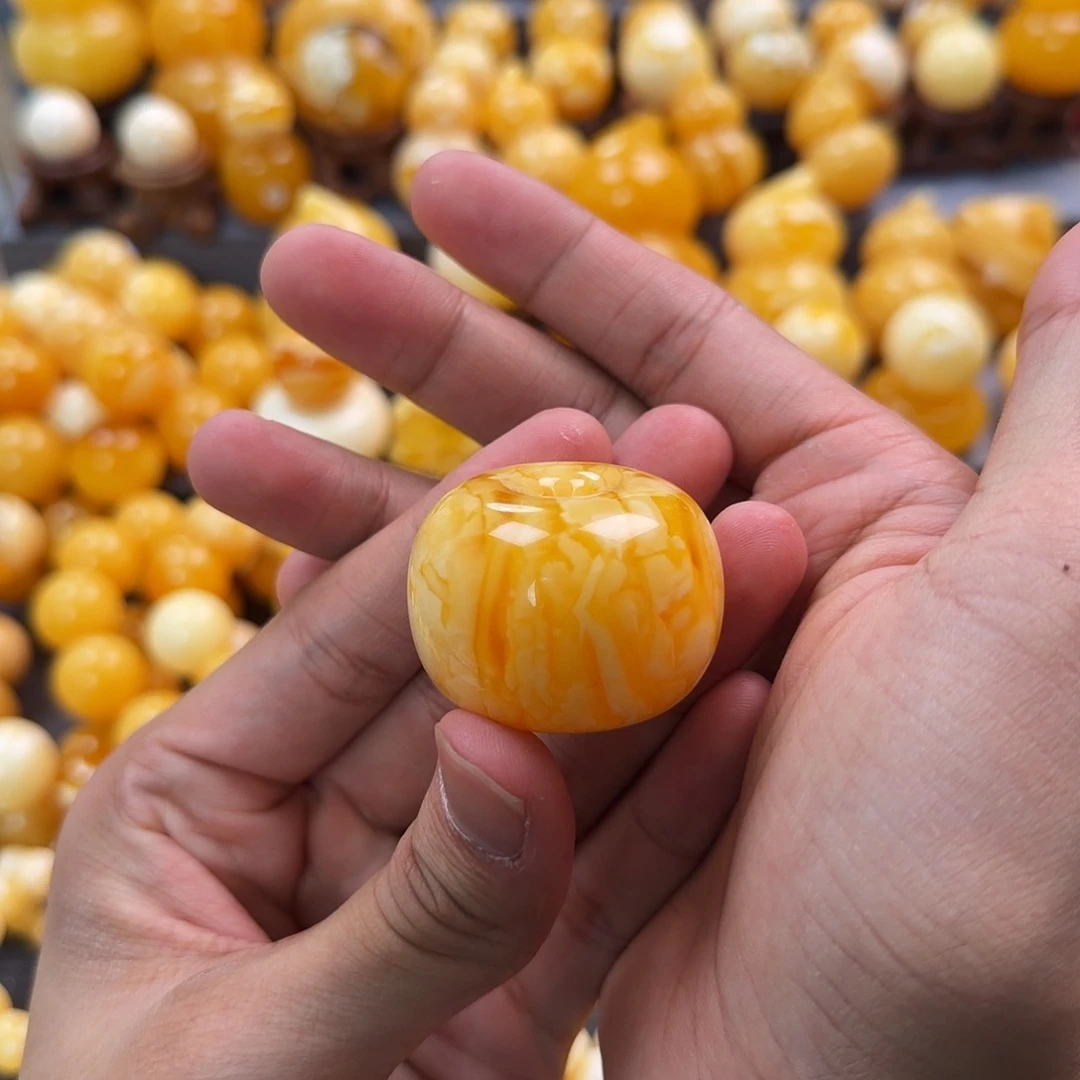 琥珀未镶嵌珠宝奇石25g