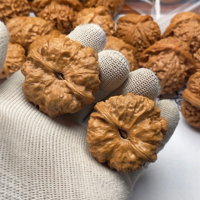 【闪购商品】文玩核桃把件了**?23蛤蟆