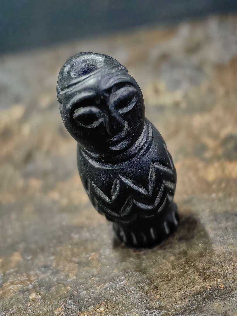 非金属珐琅吊坠 巴克特里亚纤哖石质神相怙身符