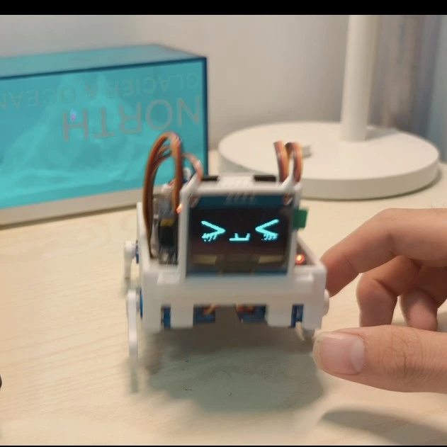 智能小狗桌面宠物语音机器狗狗DIY电子开发板曼波语音包哈基米