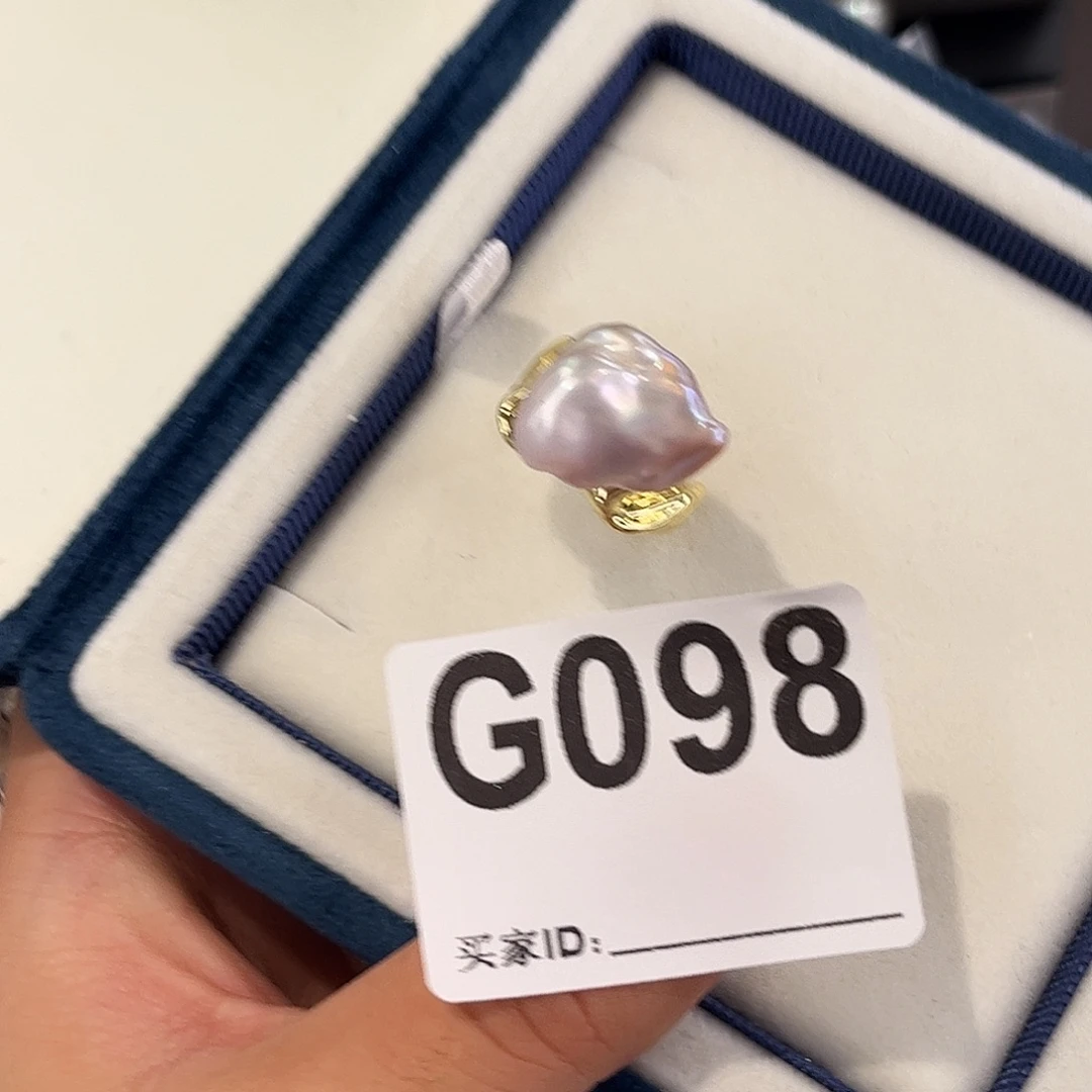 合金耳饰淡水珍珠