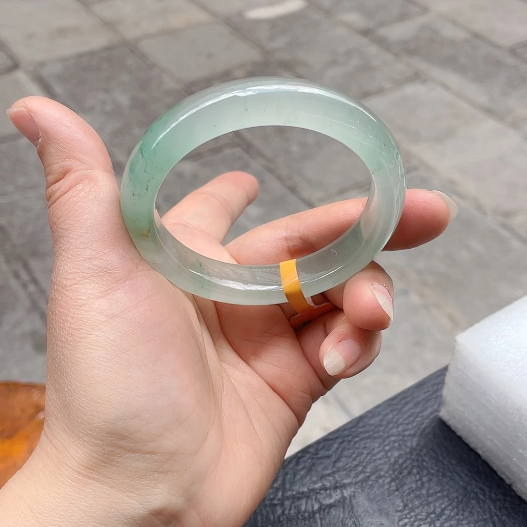 石英质玉手镯未镶嵌59