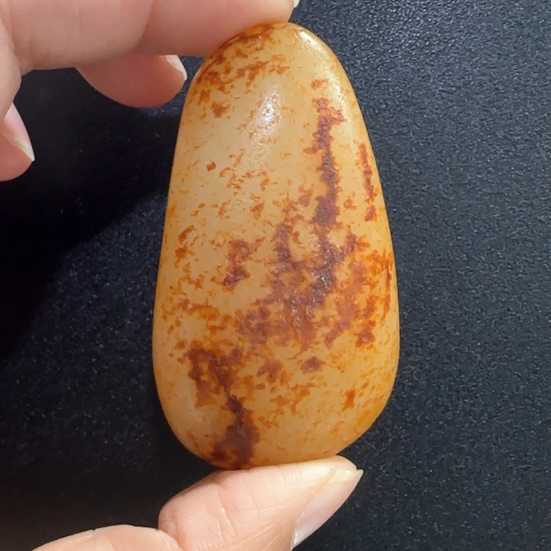 和田玉未镶嵌耳饰