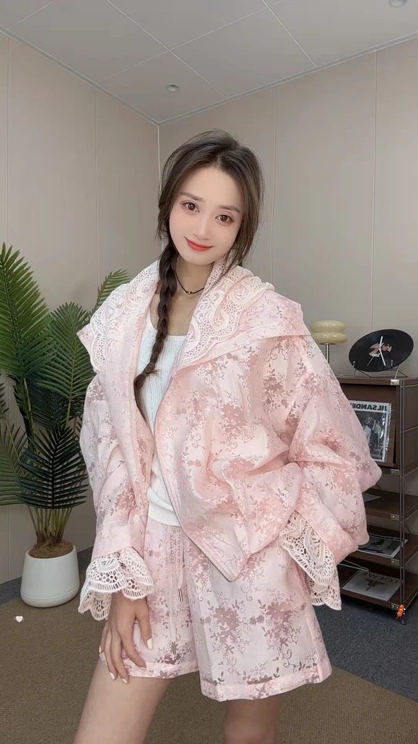 夏季新款韩版设计感欧洲站2025镂空衬衫短裤女棉质防晒衣套装