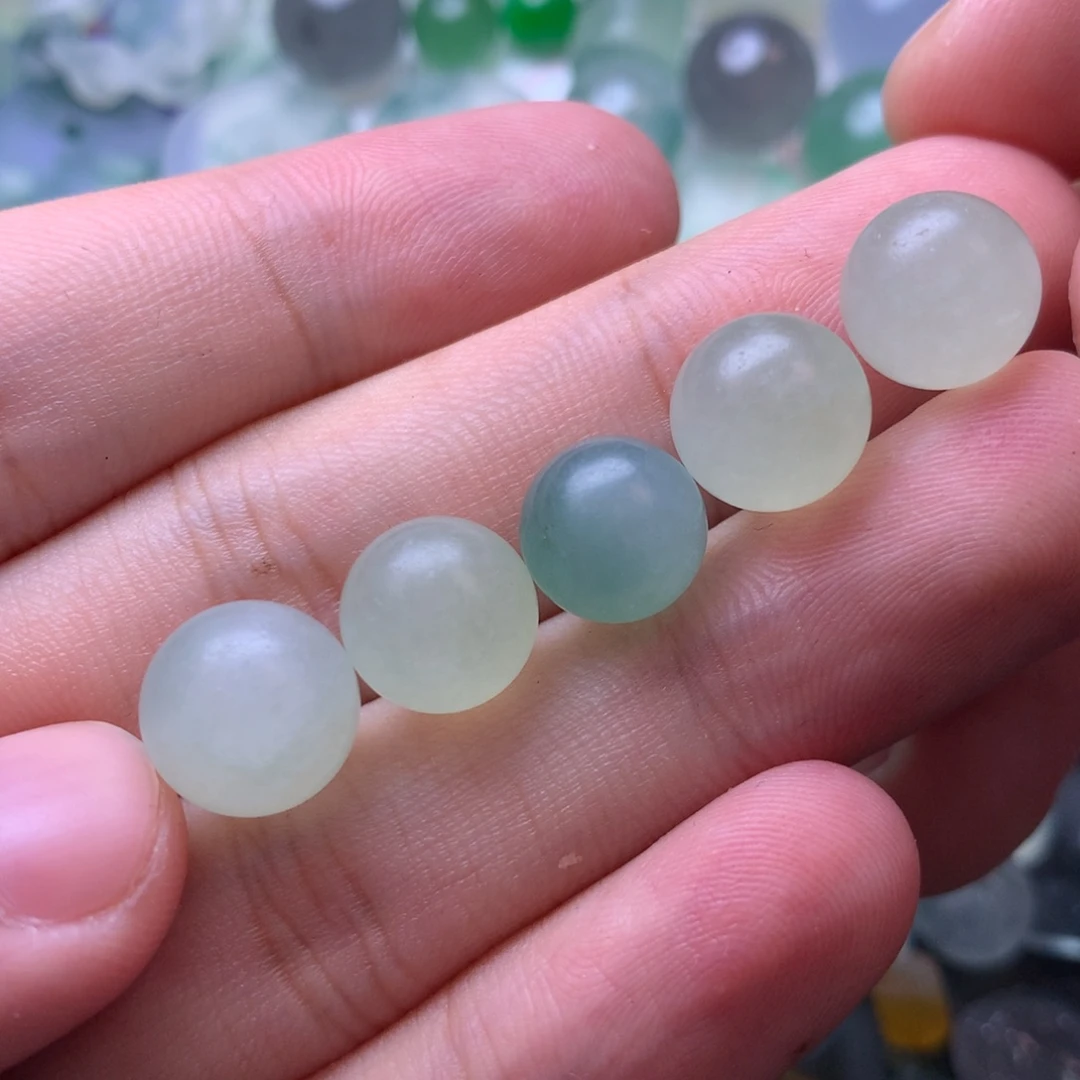定制翡翠未镶嵌珠子