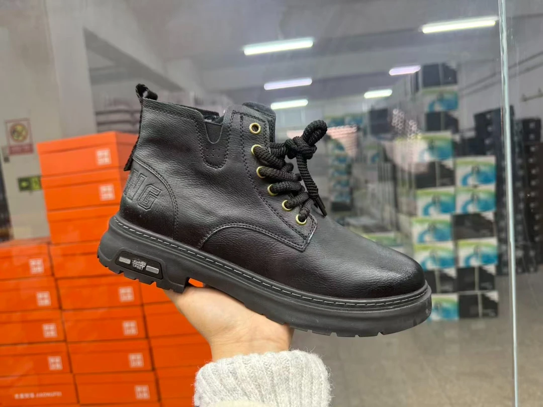 dw8801男款全皮防水鞋休闲