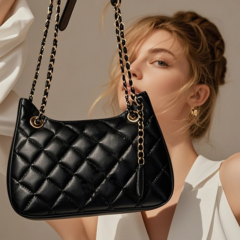 青哇duma 呱呱呱 皮具高端牛皮时尚街拍双肩包