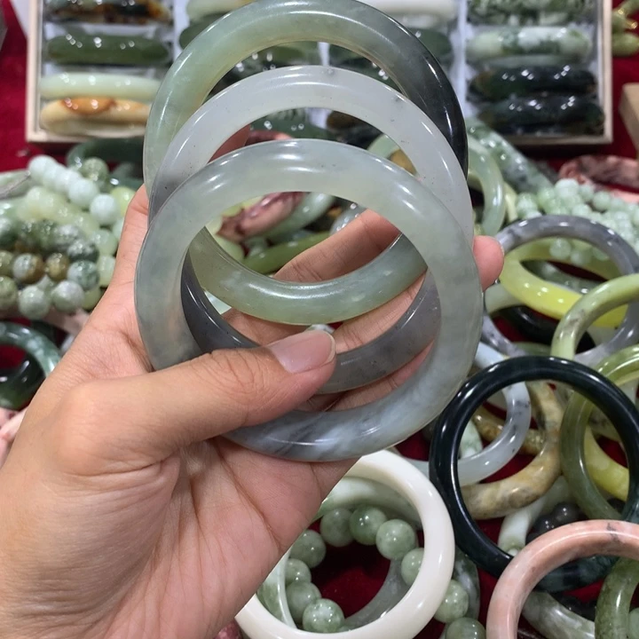 未镶嵌蛇纹石玉手镯29