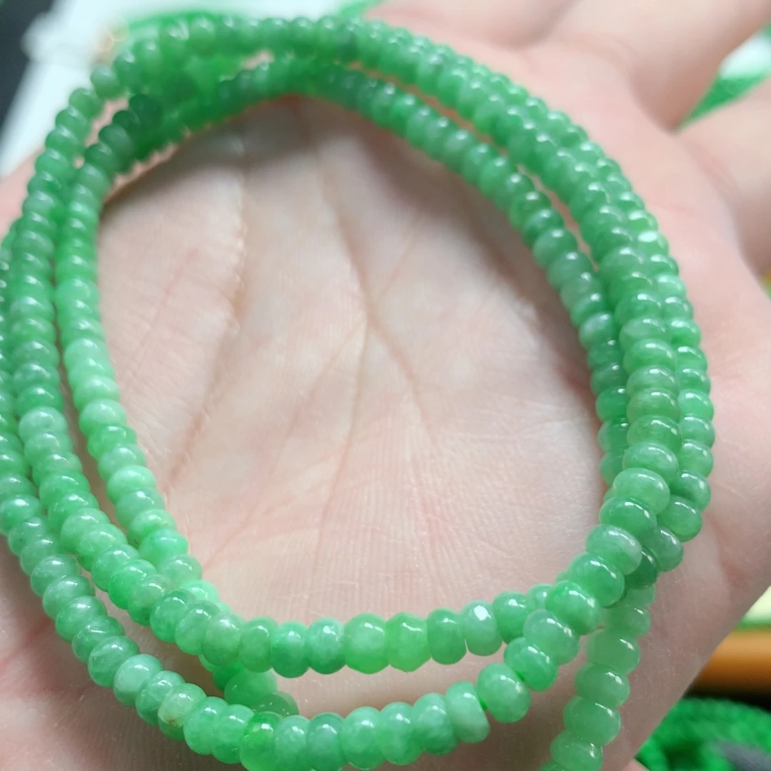 翡翠未镶嵌手链翡翠