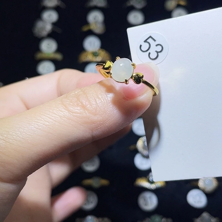 翡翠未镶嵌戒指戒指