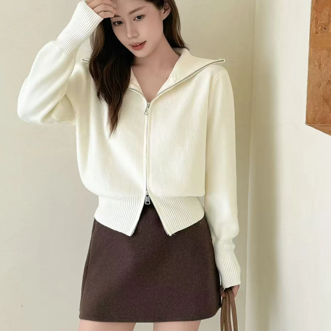 雯雯呐-上衣女毛针织衫白色宽松女士杏色收腰针织秋冬