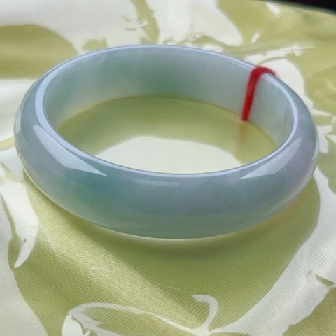 翡翠手镯未镶嵌正55.7无纹裂48小时鉴赏期