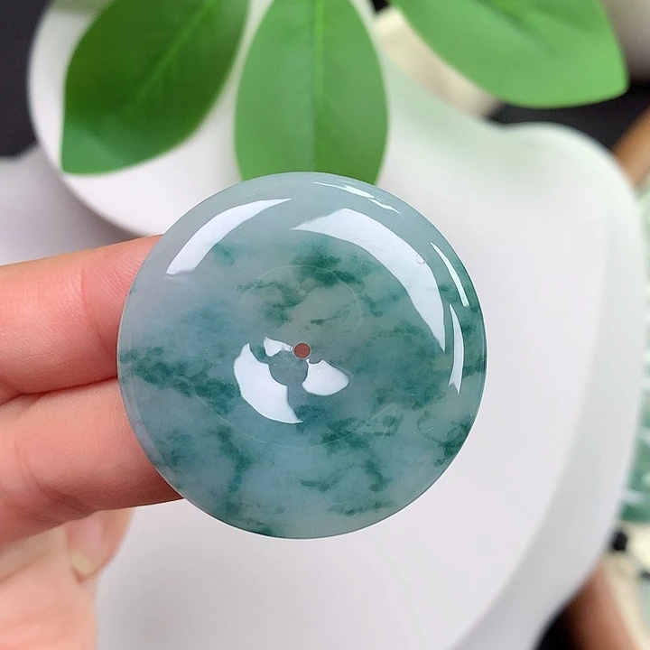 颈饰未镶嵌翡翠平安扣 35.4x6.1mm