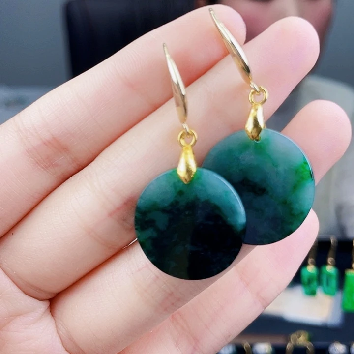 翡翠耳饰未镶嵌饰品