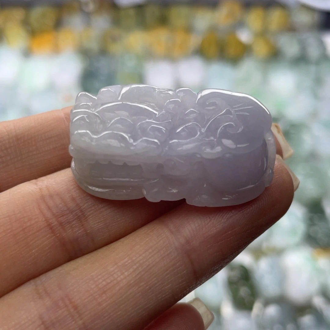 颈饰未镶嵌翡翠貔貅