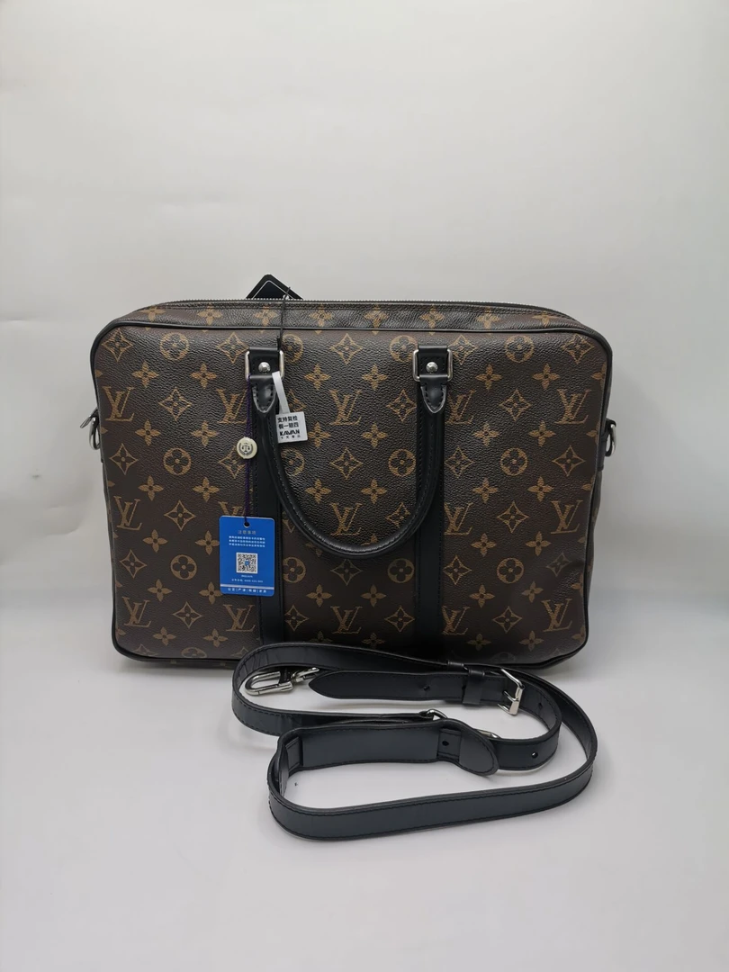 99新 LouisVuitton/路易威登 98新17756LV棕老花中号手提公文包