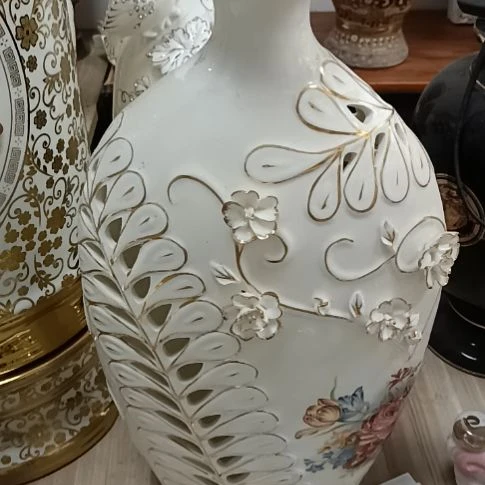 壶瑕摆。。。。。。。。。。。。。。。。