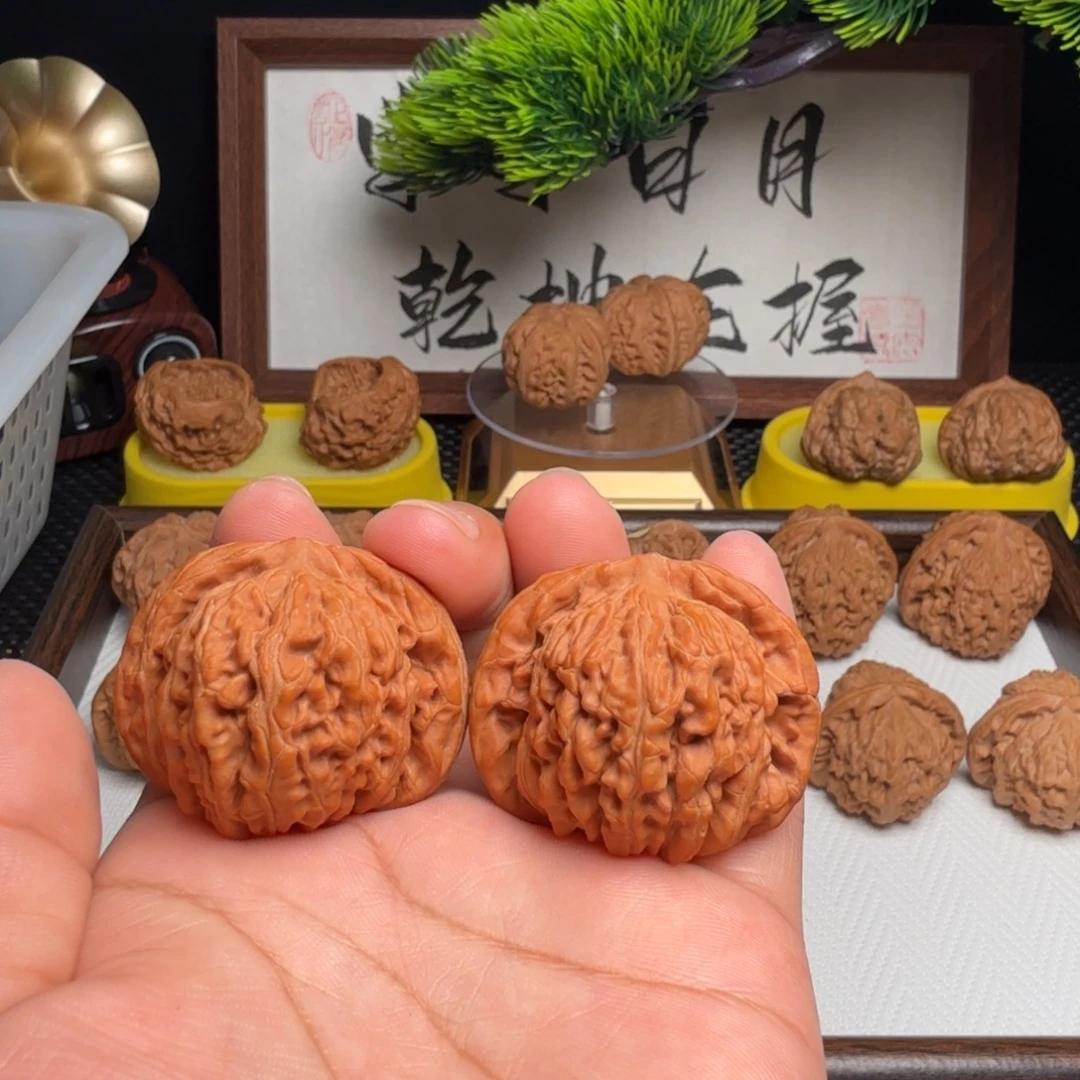 文玩核桃把件全品打底汉高楼36尺