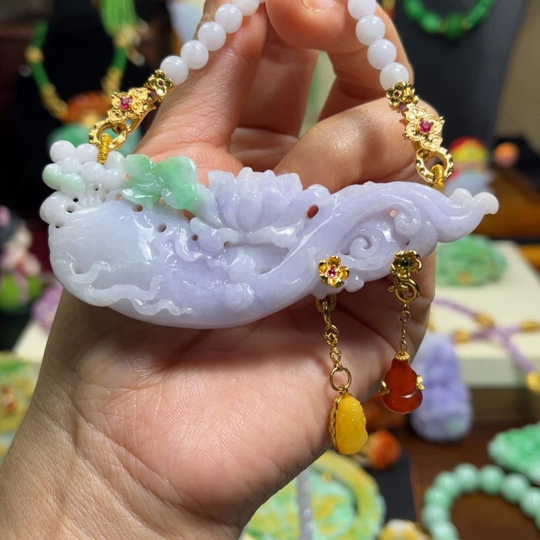 翡翠未镶嵌颈饰天然翡翠