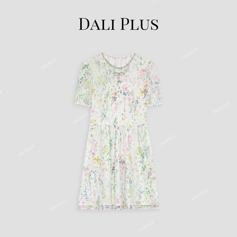 DALI PLUS田园系列 轻奢镶钻蝴蝶结收腰印花蕾丝连衣裙-D4ST0063