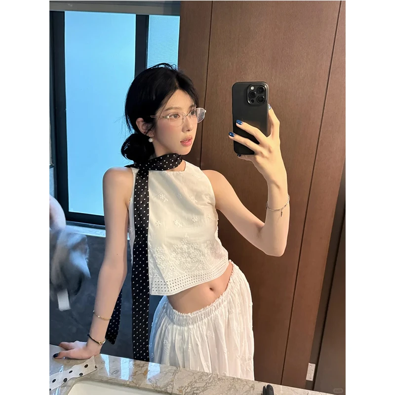 高级感度假风印花无袖背心上衣设计感长款半身裙法式甜酷白色套装