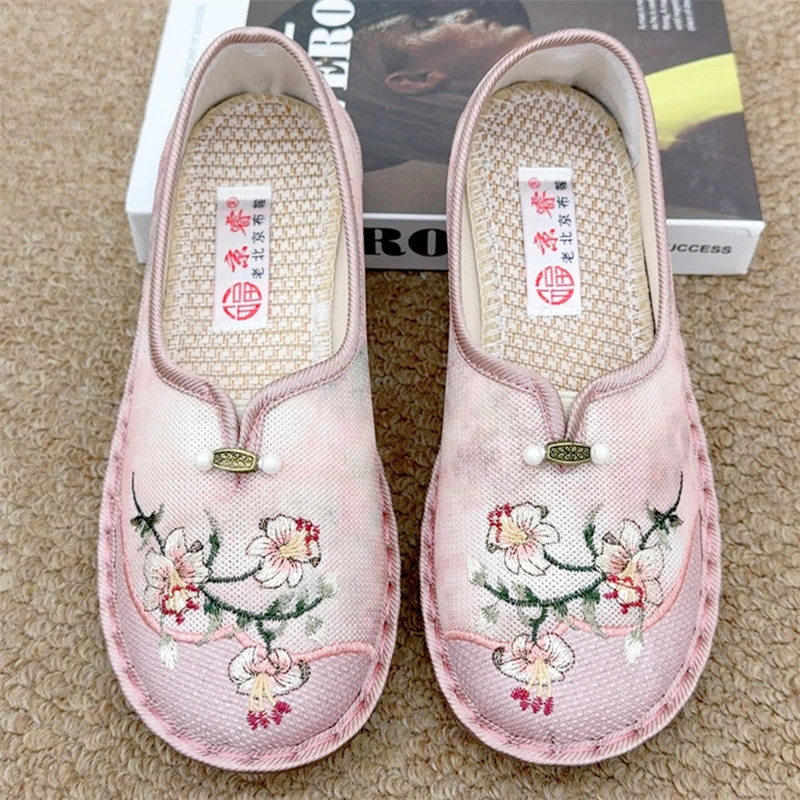 夏季新款老北京布鞋女新中式民族风汉服绣花鞋轻便舒适女鞋妈妈鞋