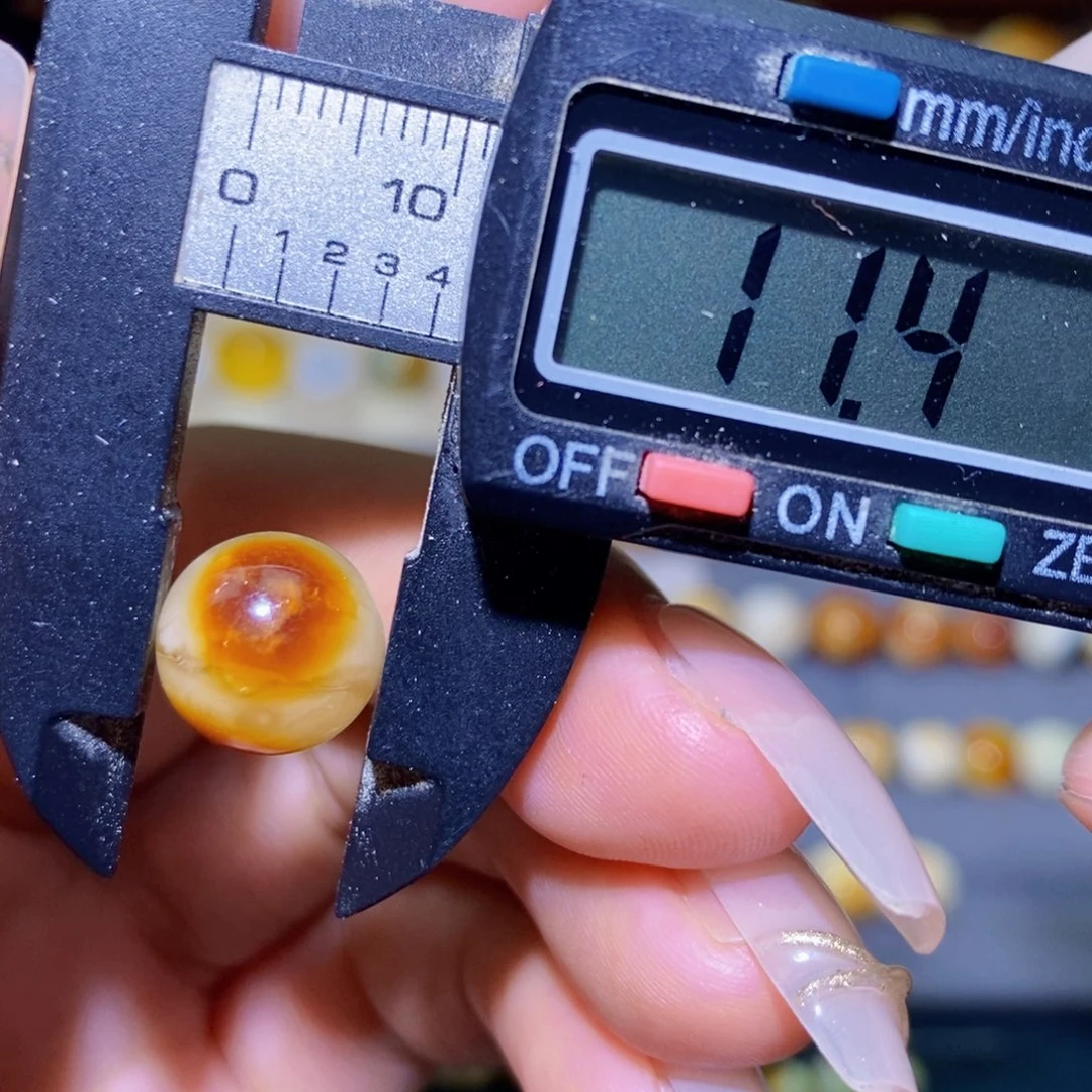 未镶嵌蜜蜡裸石琥珀蜜蜡