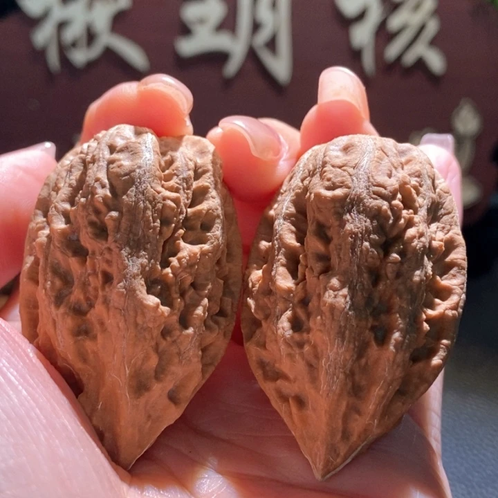 文玩核桃吊坠聚核财婉楸162