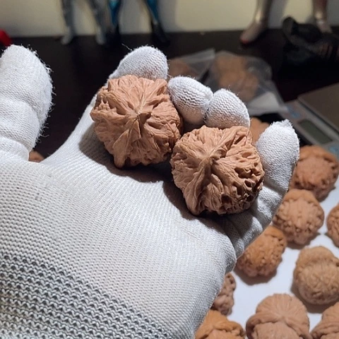 文玩核桃吊坠宫灯