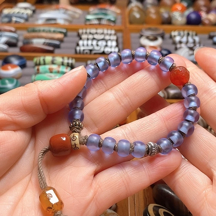 钱***玛瑙/玉髓未镶嵌颈饰