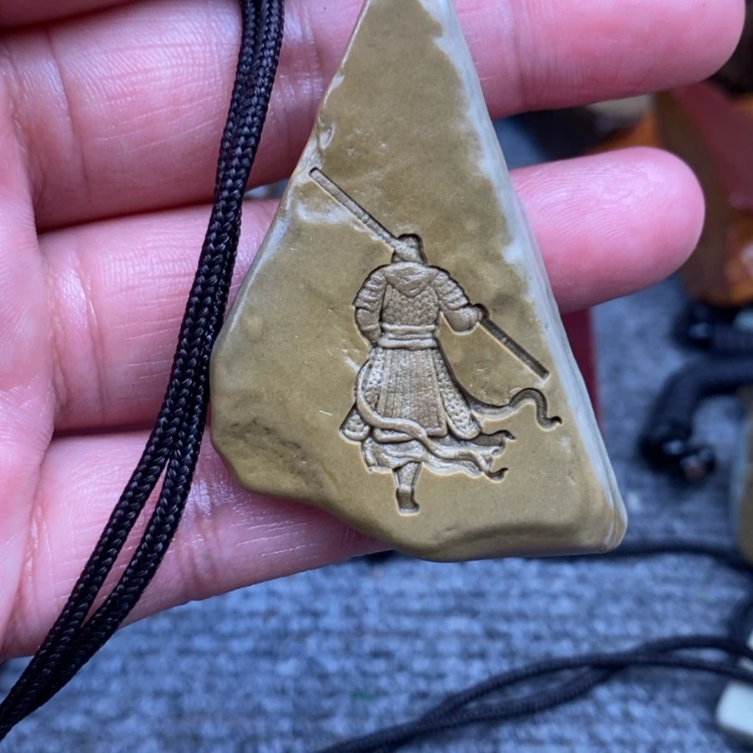 【闪购商品】原石雕刻手把件