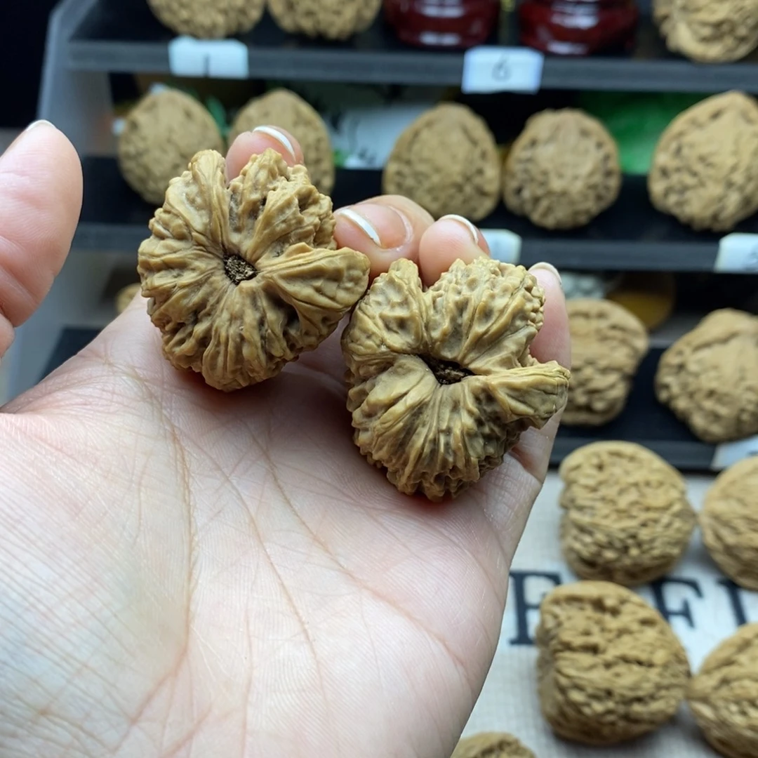 ****陽吊坠文玩核桃涿鹿