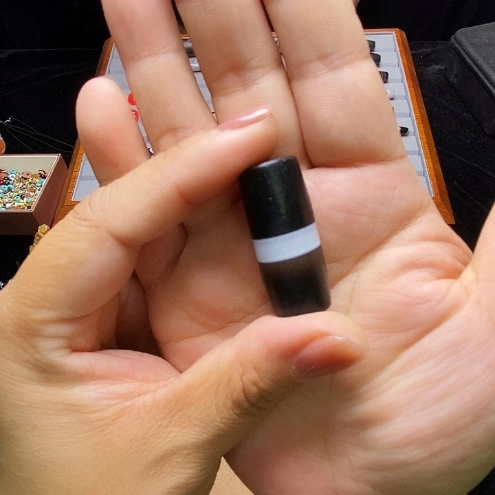 往***首玛瑙/玉髓未镶嵌颈饰