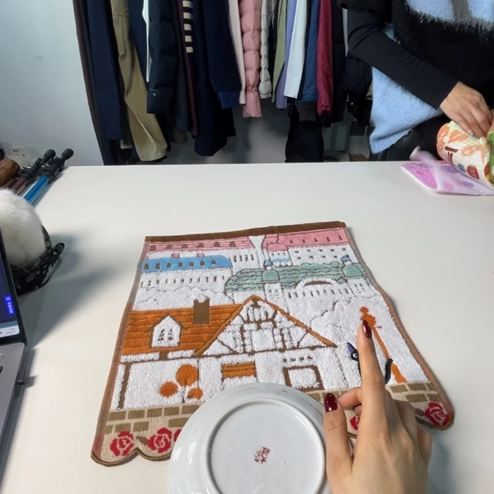 瓷片29。。。。。。。。。。