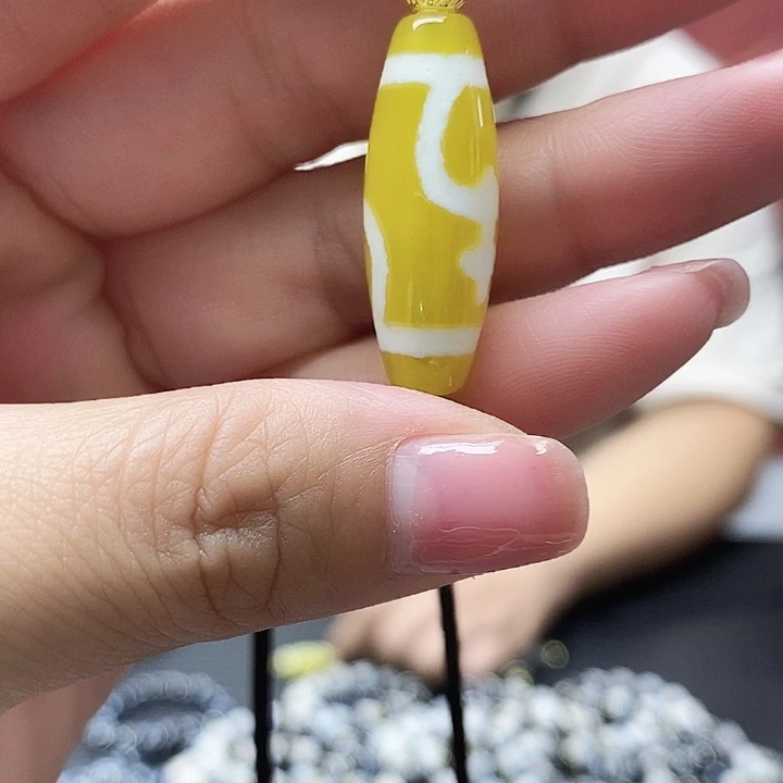 玛瑙/玉髓颈饰合金