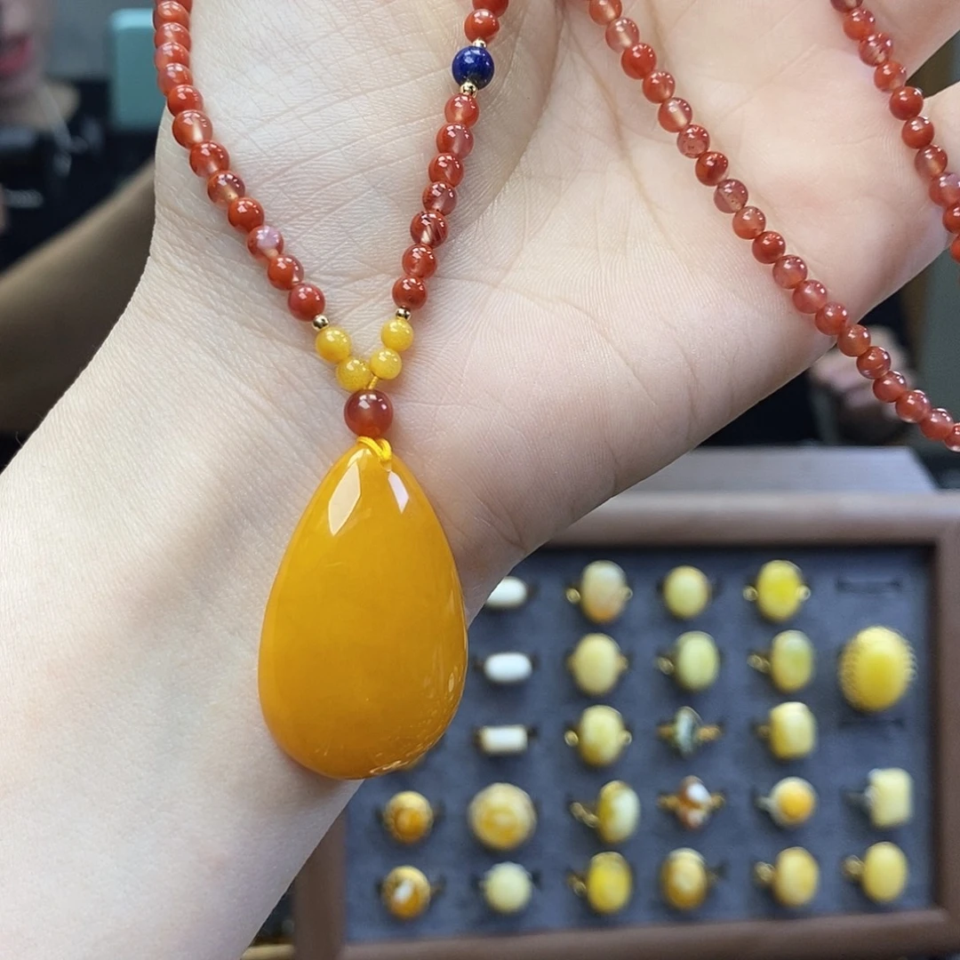 琥珀未镶嵌裸石成品